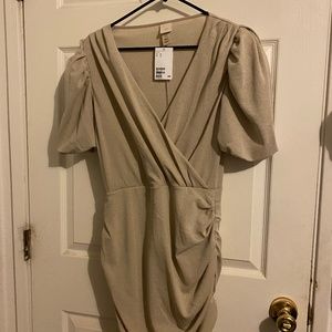 *NEW* H&M Tan Dress